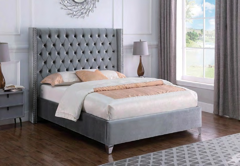 7500 Gray Contemporary Platform Bed